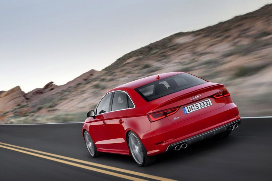  Audi S3 Sedan (8V) 2013 года  (WW) (фото 28 из 95)